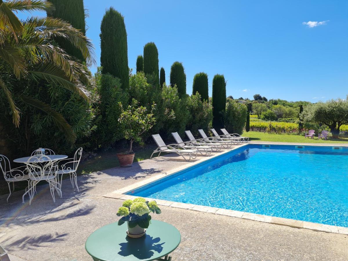 Отель Domaine La Condamine Crillon Le Brave Экстерьер фото