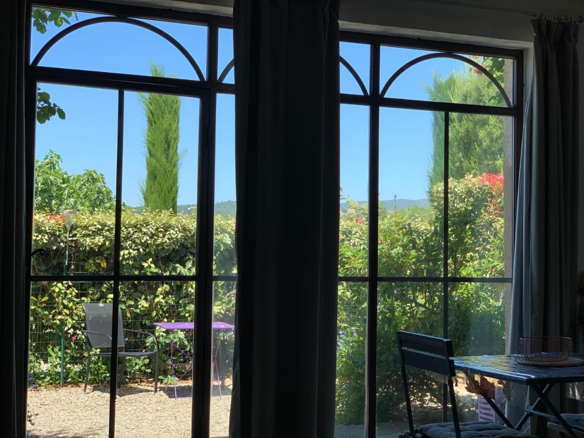Отель Domaine La Condamine Crillon Le Brave Экстерьер фото